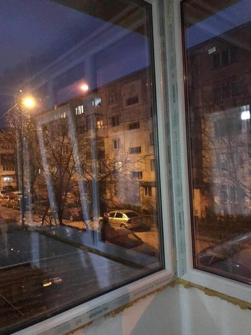 Apartament Confortabil Piteşti Buitenkant foto